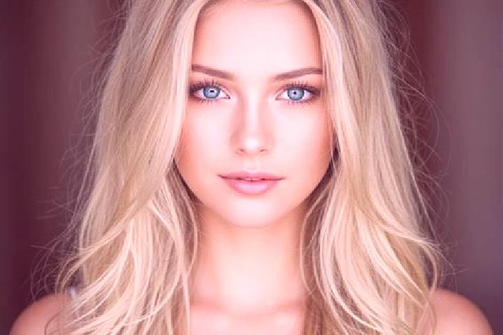 Riley, 23, a blonde grey-eyed mixed companion based in Jaisinghnagar. Offering Fetish, OWO, Overnight, Couples, Roleplay. Available for incall and outcall, d...