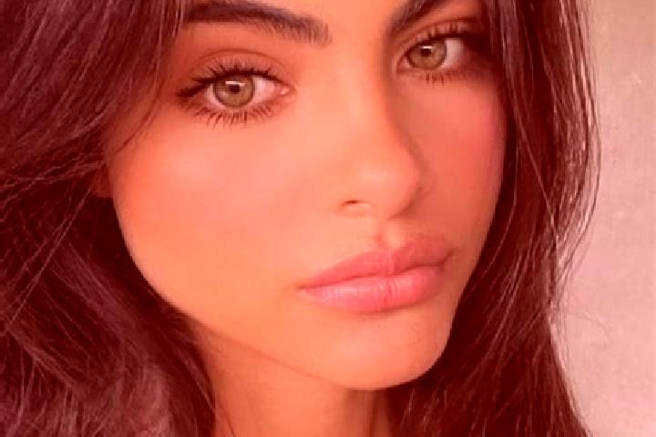 Riley, 23, a brunette grey-eyed middle eastern companion based in Hongfa Centre. Offering Couples, BDSM, Duos. Available for incall and outcall, day and even...