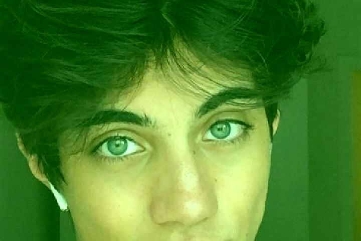 Riley, 23, a chestnut blue-eyed caucasian companion based in Taxa Cheya. Offering Prostate Massage, 69, Tantra, Massage. Available for incall and outcall, ov...