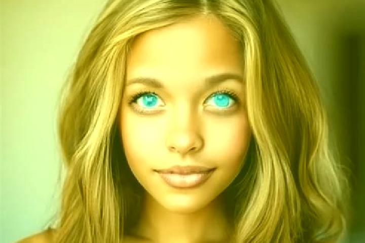 Riley, 23, a chestnut blue-eyed mixed companion based in Karsdorf. Offering Fetish, Duos. Available for incall and outcall, day and evening dates.
