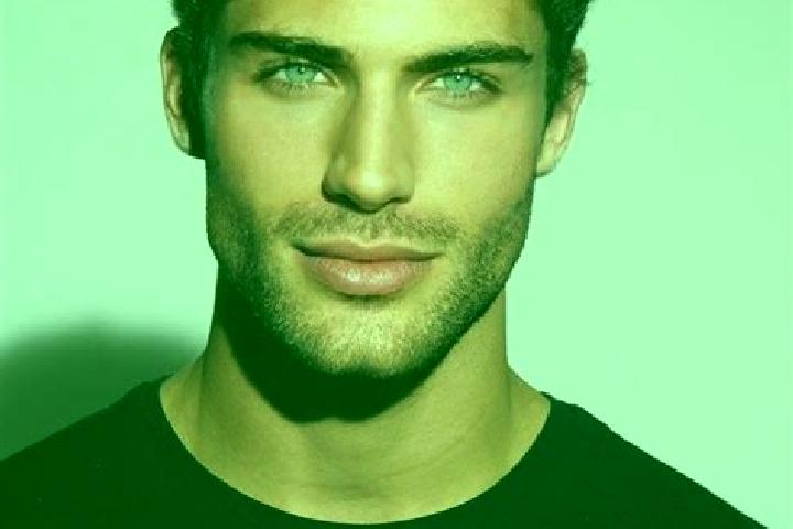 Riley, 23, a chestnut grey-eyed caribbean companion based in Hysgjokaj. Offering Domination, Travel Companion, Massage, Couples. Available for incall and out...