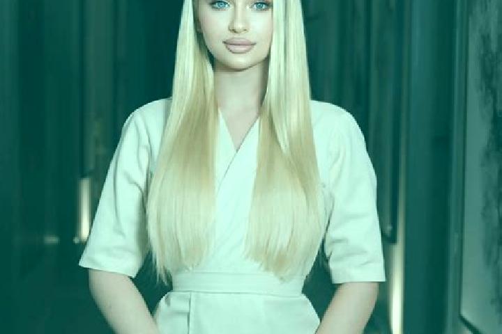 Riley, 23, a platinum blonde amber-eyed european companion based in Chinsali. Offering CIM, Party Girl, Tantra, Erotic Massage. Available for incall and outc...