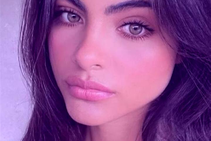 Riley, 23, a red grey-eyed indian companion based in Marpod. Offering Domination, Travel Companion, OWO, Girlfriend Experience, 69. Available for incall and ...