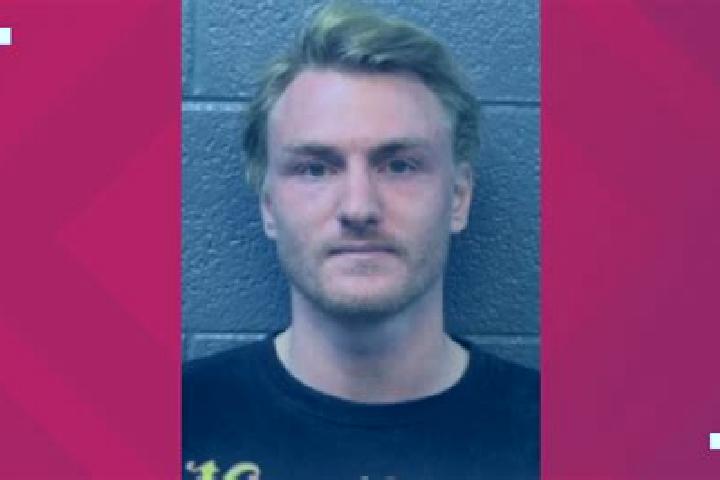 Riley, 23 — Escort in Danville, United States