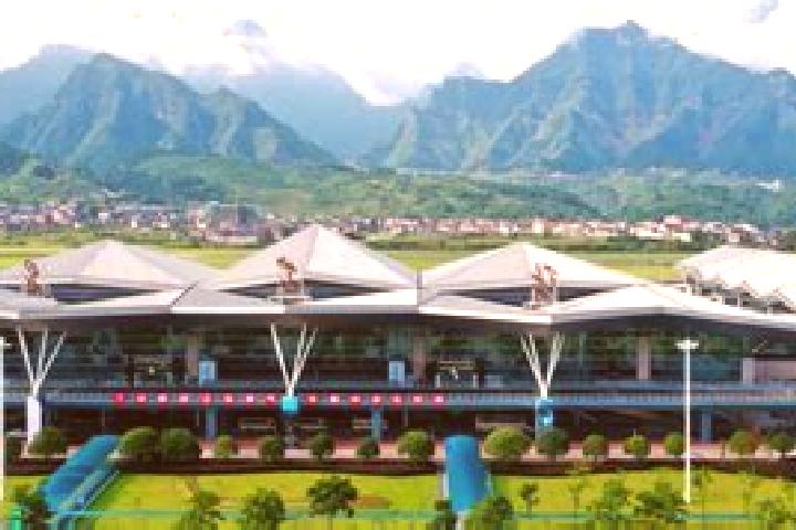 Riley, 23 — Escort in Hehua, China
