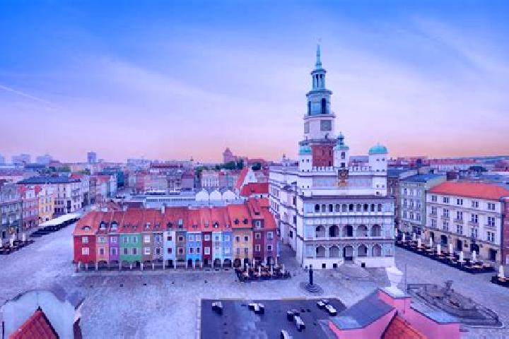 Riley, 23 — Escort in Poznan, Poland