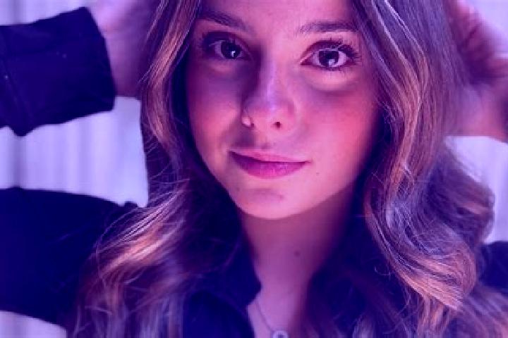 Riley, 23 — Escort in Strathdale, Australia