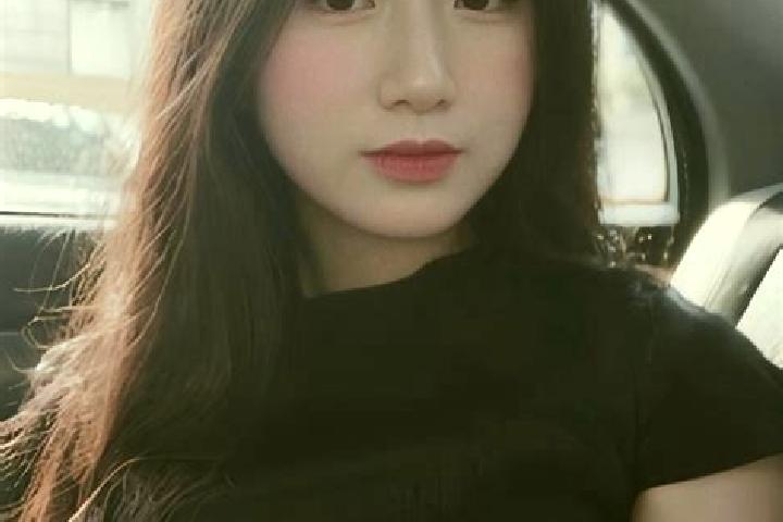 Riley, 23 — Escort in Tinh Gia, Vietnam