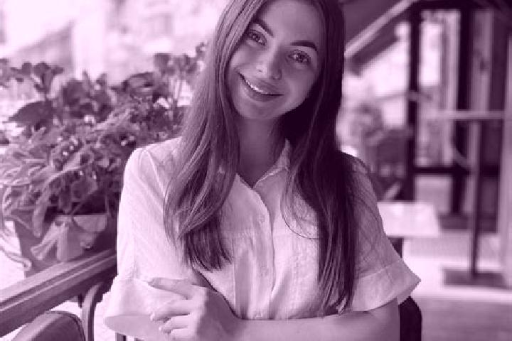 Riley, 23 — Escort in Yasenove Pershe, Ukraine