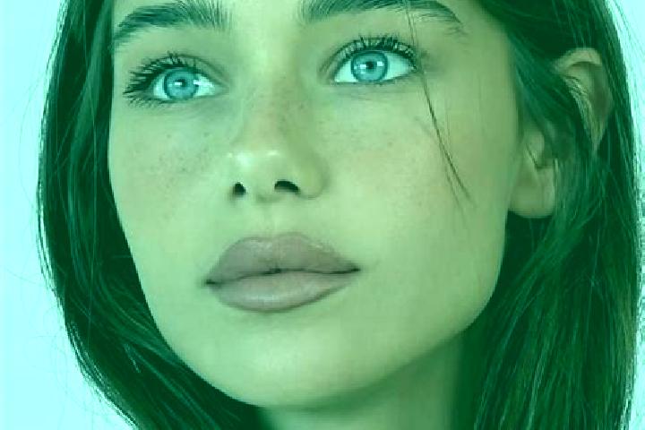 Riley, 24, a brunette brown-eyed european companion based in Eryeri. Offering Tantra, GFE, Domination. Available for incall and outcall, day and evening dates.