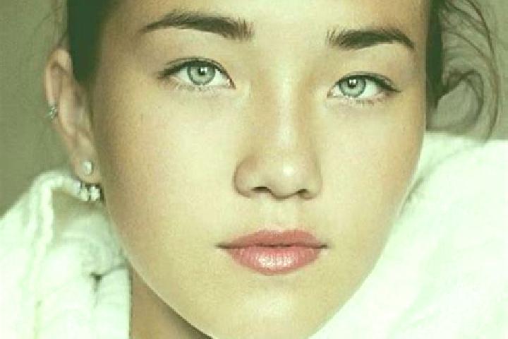 Riley, 24, a chestnut amber-eyed caucasian companion based in Boganatar. Offering Party Girl, Dinner Date. Available for incall and outcall, day and evening ...