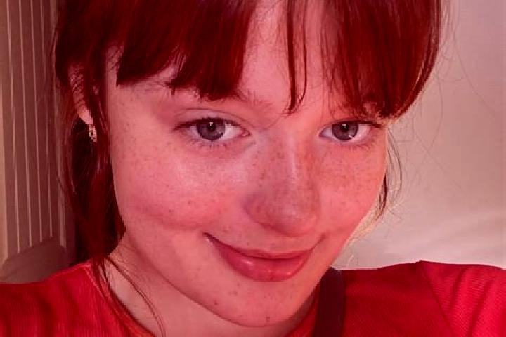 Riley, 24, a red brown-eyed mixed companion based in Breddin. Offering Fetish, BDSM, Domination, Striptease, Girlfriend Experience. Available for incall and ...
