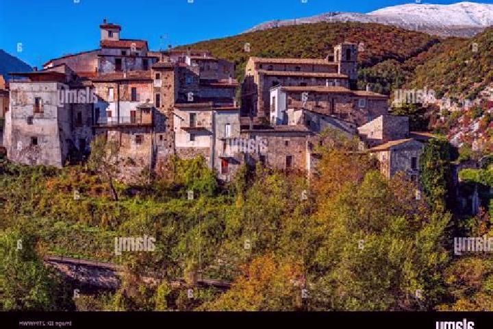 Riley, 24 — Escort in Cansano, Italy