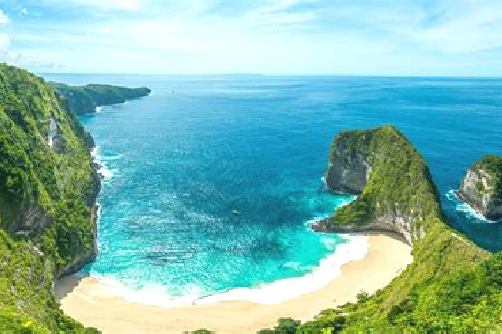 Riley, 24 — Escort in Plosojenar, Indonesia