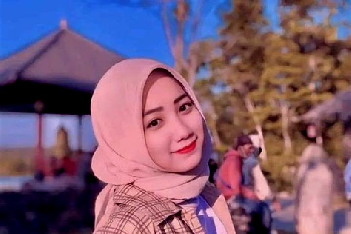 Riley, 24 — Escort in Saripin, Indonesia