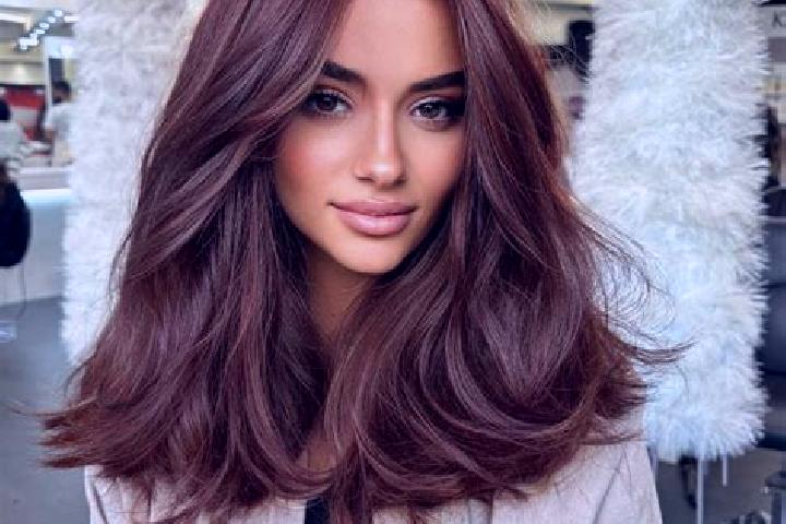Riley, 25, a auburn brown-eyed latina companion based in Heinzenberg. Offering Party Girl, Couples, OWO, Overnight, Travel Companion. Available for incall an...