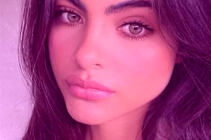 Riley, 25, a black green-eyed indian companion based in Langui Kouadiokro. Offering Fetish, Roleplay, BDSM, Striptease. Available for incall and outcall, ove...