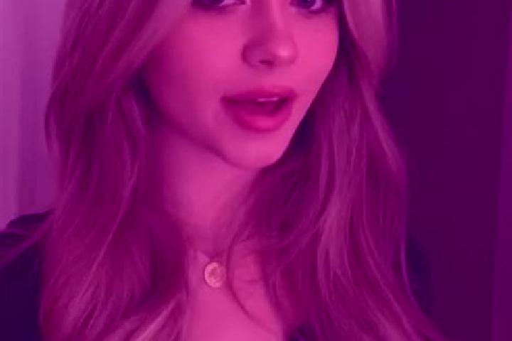 Riley, 25, a blonde hazel-eyed latina companion based in Westkerke. Offering A-Level, Prostate Massage, Overnight, Party Girl, Deep French Kissing. Available...