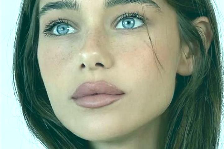 Riley, 25, a brunette brown-eyed latina companion based in Garges-les-Gonesse. Offering 69, Tantra, Deep French Kissing. Available for incall and outcall, ov...