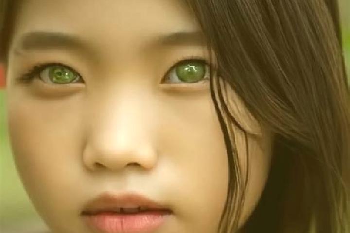 Riley, 25, a brunette green-eyed asian companion based in Lehliu-Gara. Offering CIM, BDSM, Prostate Massage, Duos. Available for incall and outcall, day and ...
