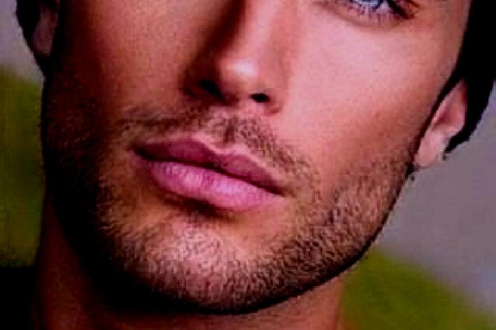 Riley, 25, a chestnut dark-eyed slavic companion based in Sumber. Offering Deep French Kissing, Overnight, Couples. Available for incall and outcall, day and...