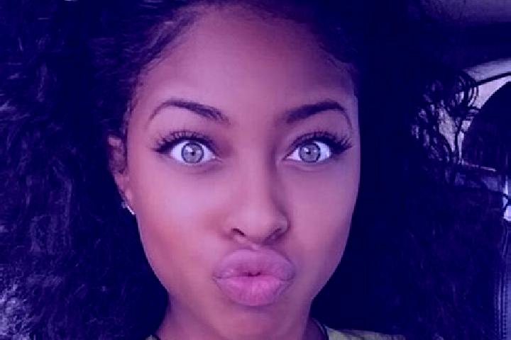 Riley, 25, a dark blonde green-eyed ebony companion based in Black River. Offering CIM, Travel Companion, Dinner Date. Available for incall and outcall, day ...