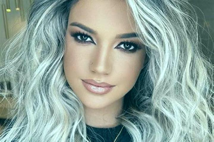 Riley, 25, a platinum blonde brown-eyed latina companion based in Mala Kardashynka. Offering OWO, 69, Roleplay, Dinner Date. Available for incall and outcall...