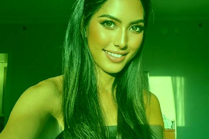 Riley, 25 — Escort in San Mateo, Colombia