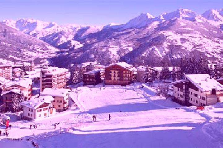 Riley, 25 — Escort in Sauze di Cesana, Italy
