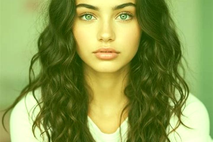 Riley, 26, a auburn hazel-eyed mediterranean companion based in Duivendrecht. Offering BDSM, Erotic Massage, Deep French Kissing, Girlfriend Experience, 69. ...