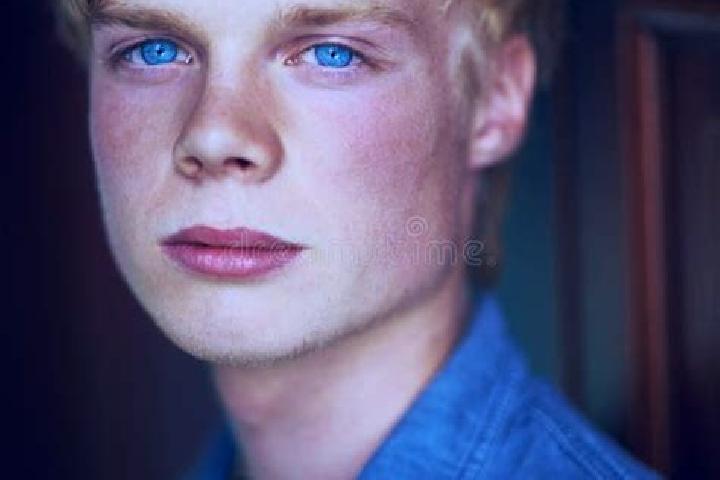 Riley, 26, a blonde blue-eyed caucasian companion based in Modot. Offering Dinner Date, Erotic Massage, Domination, BDSM. Available for incall and outcall, d...