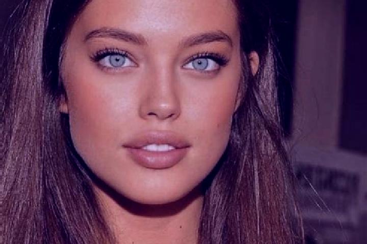 Riley, 26, a brunette blue-eyed caribbean companion based in Ferreiros. Offering Couples, Striptease, Dinner Date. Available for incall and outcall, day and ...