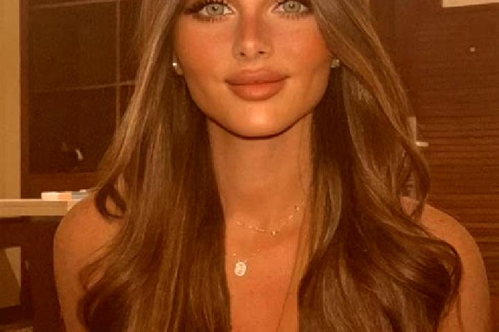 Riley, 26, a brunette dark-eyed middle eastern companion based in Manziana. Offering Duos, Couples, Girlfriend Experience. Available for incall and outcall, ...