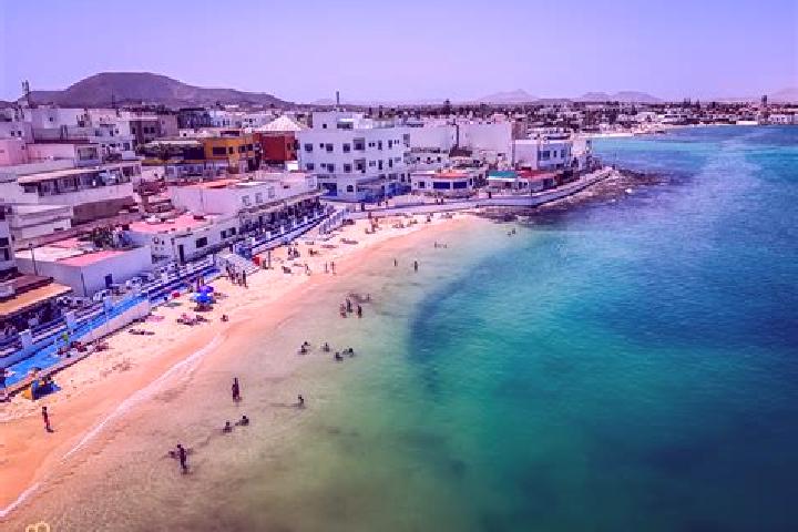 Riley, 26 — Escort in Corralejo, Spain