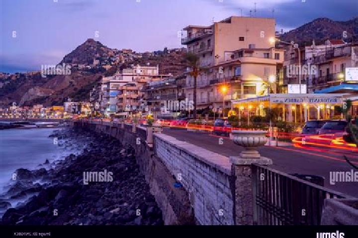 Riley, 26 — Escort in Giardini-Naxos, Italy