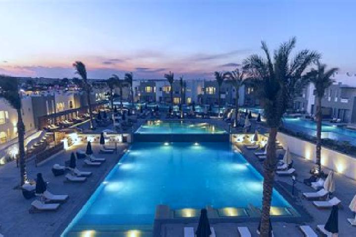 Riley, 26 — Escort in Makadi Bay, Egypt