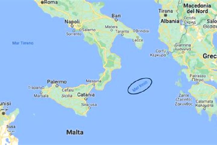 Riley, 26 — Escort in Marina di Sant Ilario dello Ionio, Italy
