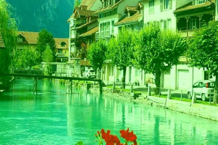 Riley, 26 — Escort in Pery, Switzerland