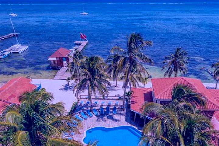 Riley, 26 — Escort in San Lazaro, Belize