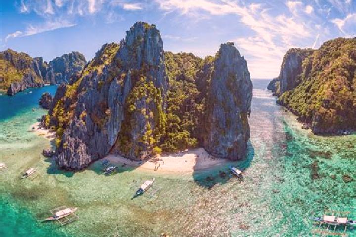 Riley, 26 — Escort in Toritori, Philippines