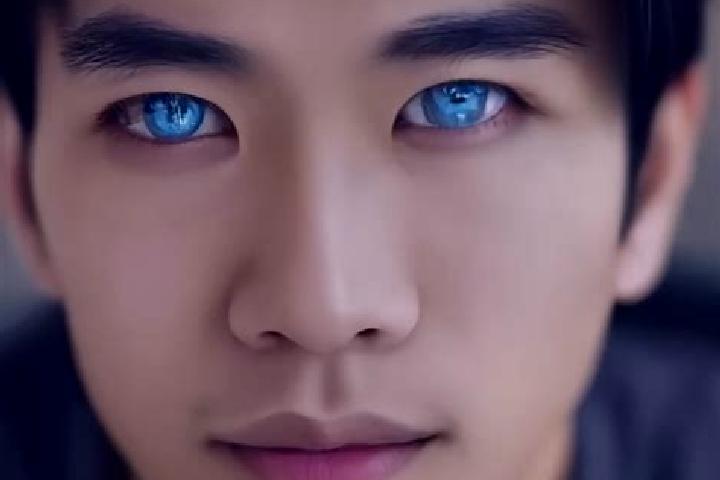 Riley, 27, a auburn blue-eyed asian companion based in Duba. Offering A-Level, Deep French Kissing, Tantra. Available for incall and outcall, day and evening...