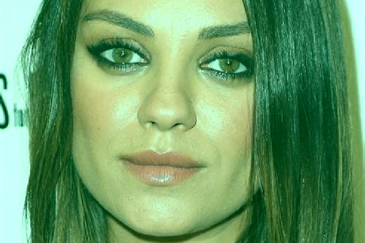 Riley, 27, a auburn hazel-eyed latina companion based in Chanar Punco. Offering CIM, Striptease, Party Girl. Available for incall and outcall, day and evenin...