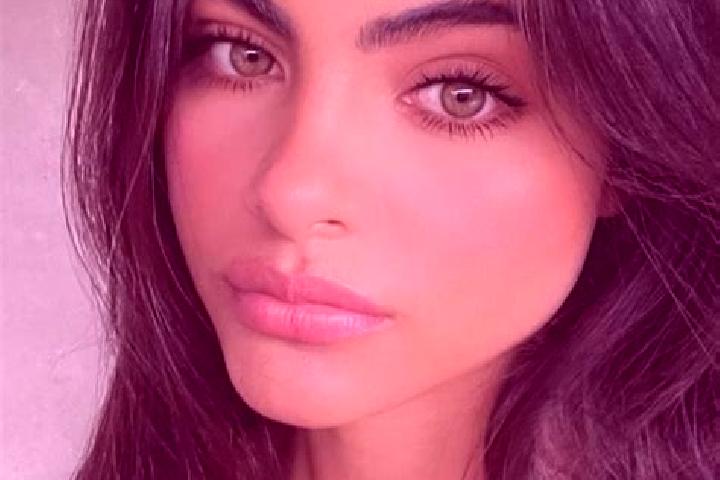 Riley, 27, a black hazel-eyed european companion based in Garelochhead. Offering Massage, Girlfriend Experience, Dinner Date, GFE. Available for incall and o...