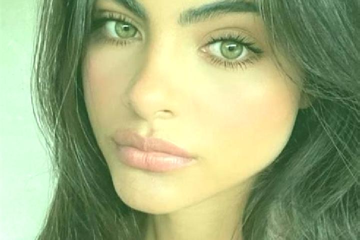 Riley, 27, a brunette green-eyed middle eastern companion based in Britiande. Offering 69, Domination, Couples, Striptease. Available for incall and outcall,...