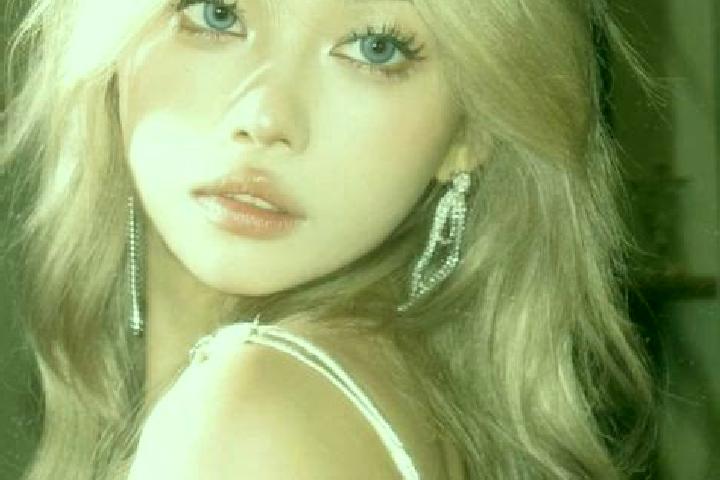 Riley, 27, a platinum blonde hazel-eyed asian companion based in Belkoel. Offering BDSM, Fetish, OWO, GFE, Roleplay. Available for incall and outcall, overni...