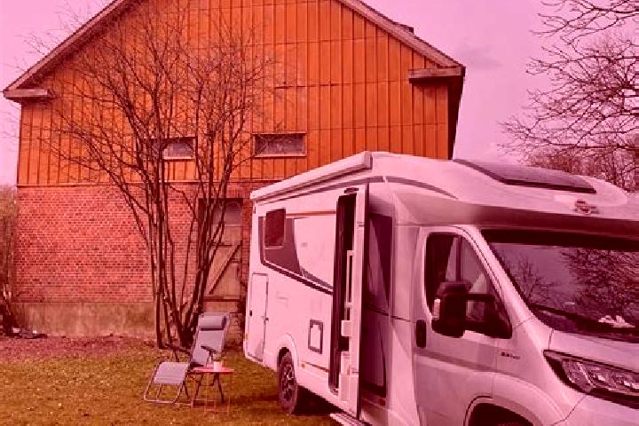 Riley, 27 — Escort in Goosefeld, Germany