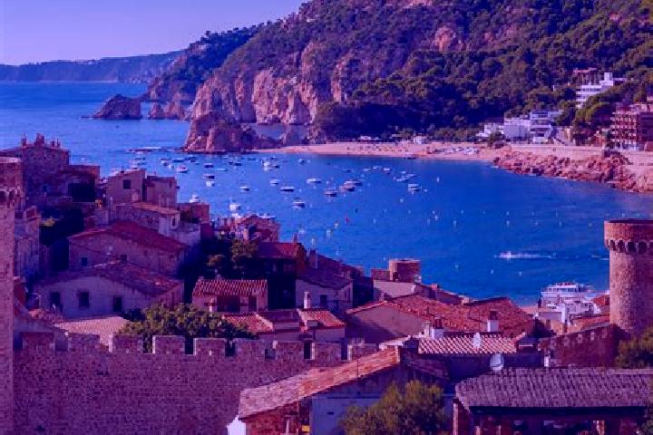 Riley, 27 — Escort in Laroya, Spain