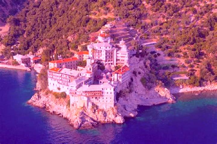 Riley, 27 — Escort in Orta, Turkey