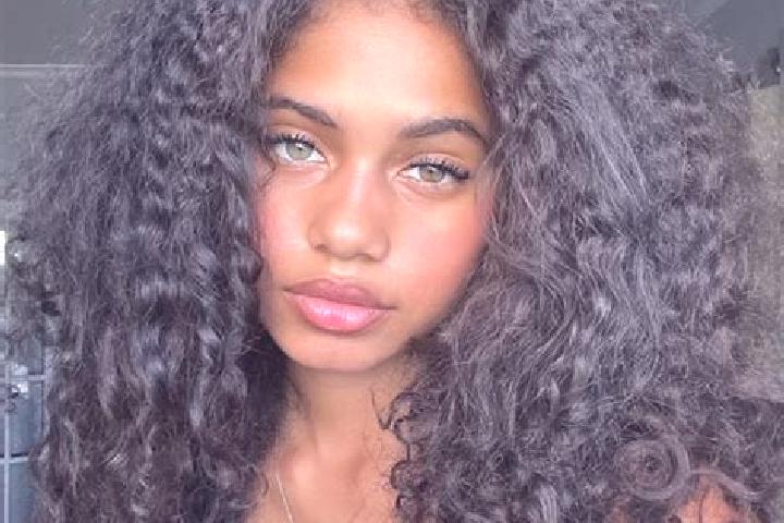 Riley, 28, a auburn blue-eyed ebony companion based in Bouvron. Offering Travel Companion, Massage, A-Level, BDSM. Available for incall and outcall, overnigh...