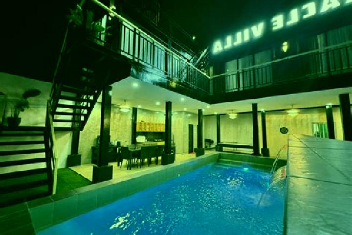 Riley, 28, a black dark-eyed caribbean companion based in Mahabang Parang. Offering Duos, Party Girl, Massage. Available for incall and outcall, overnight bo...
